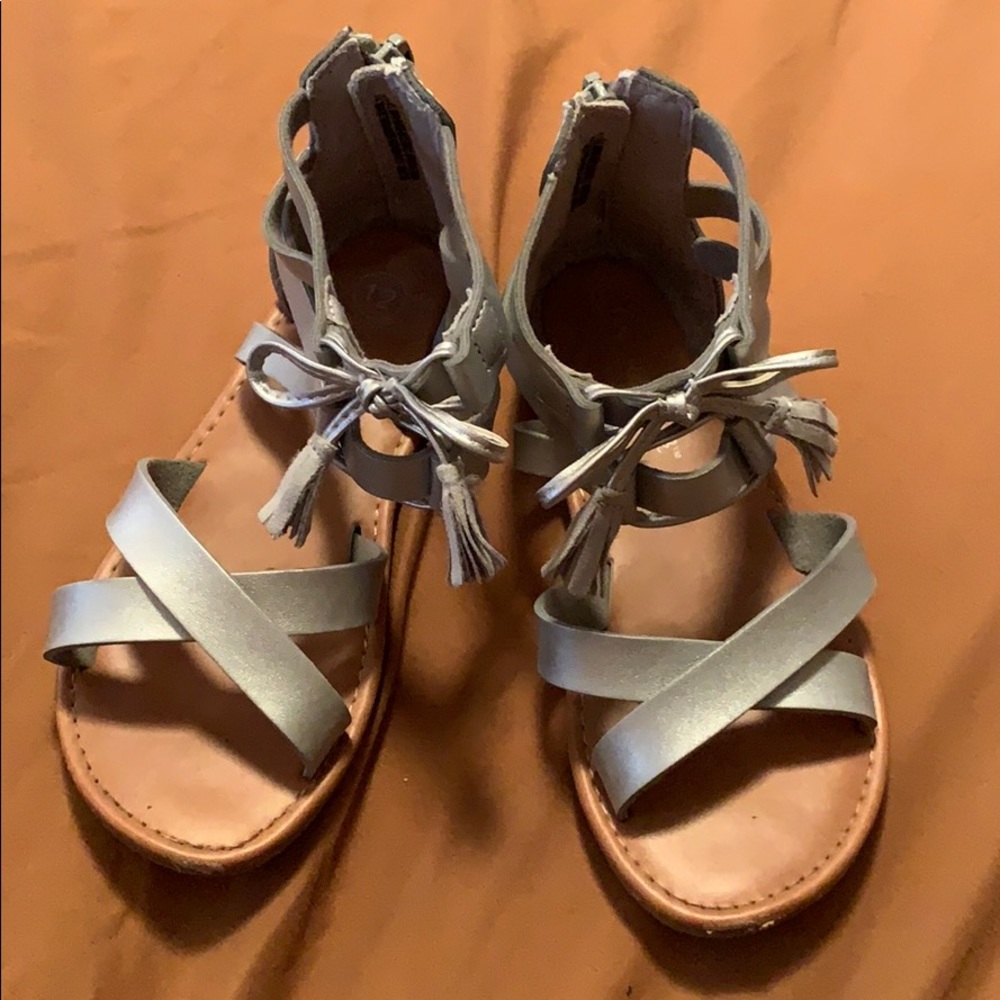 Girls sandals